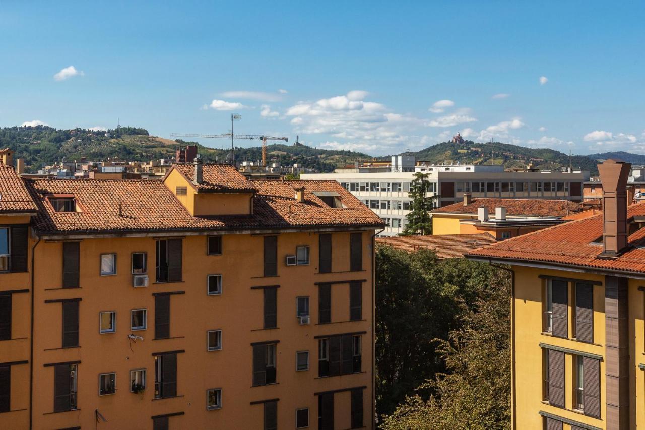 New!Apt 2 Min Walk From Bologna Central Station Apartment Exterior photo