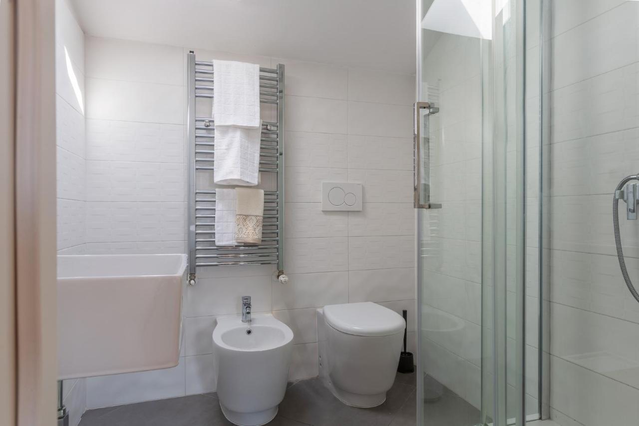 New!Apt 2 Min Walk From Bologna Central Station Apartment Exterior photo