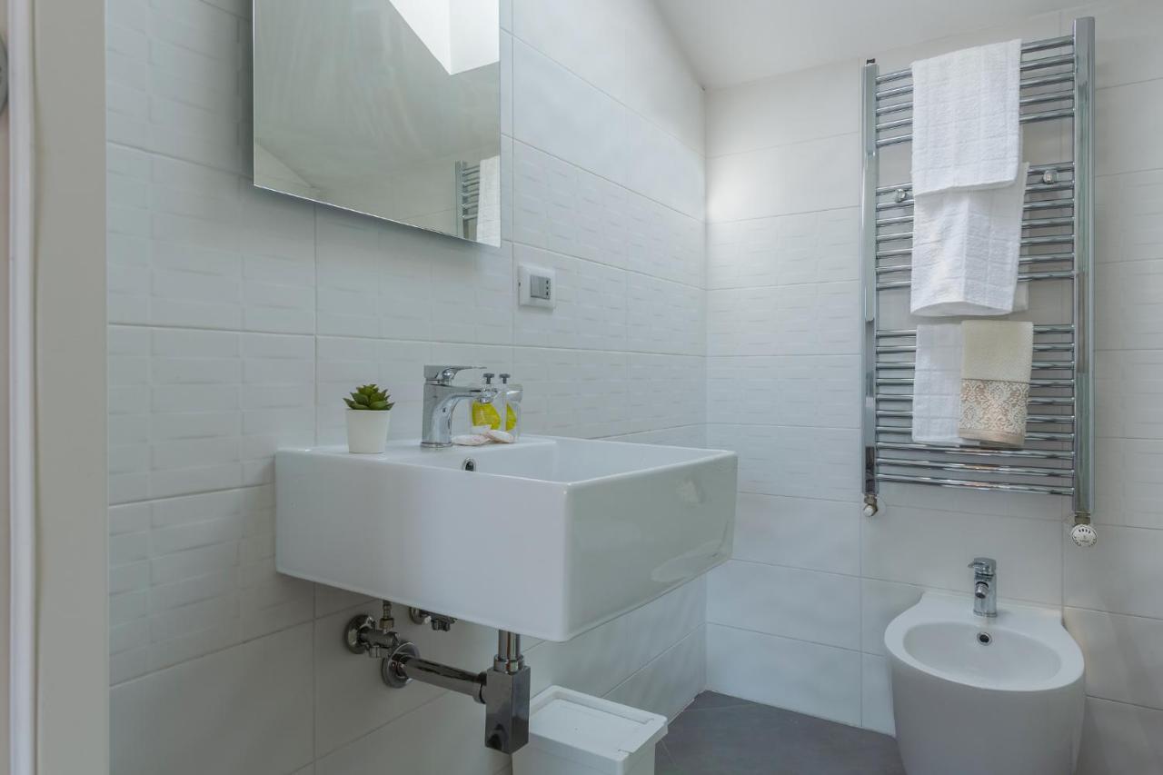 New!Apt 2 Min Walk From Bologna Central Station Apartment Exterior photo